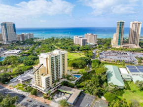Private owned studio at Luana Hotel, partial ocean and city view, no resort fees, complimentary valet parking
